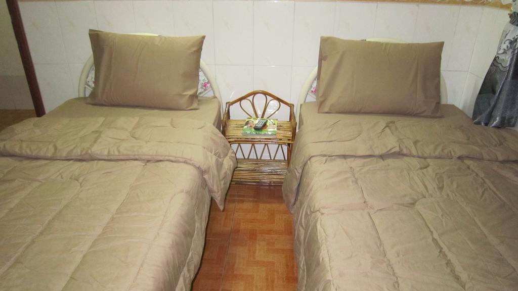 Jun Jun Guesthouse Пном Пен Екстериор снимка