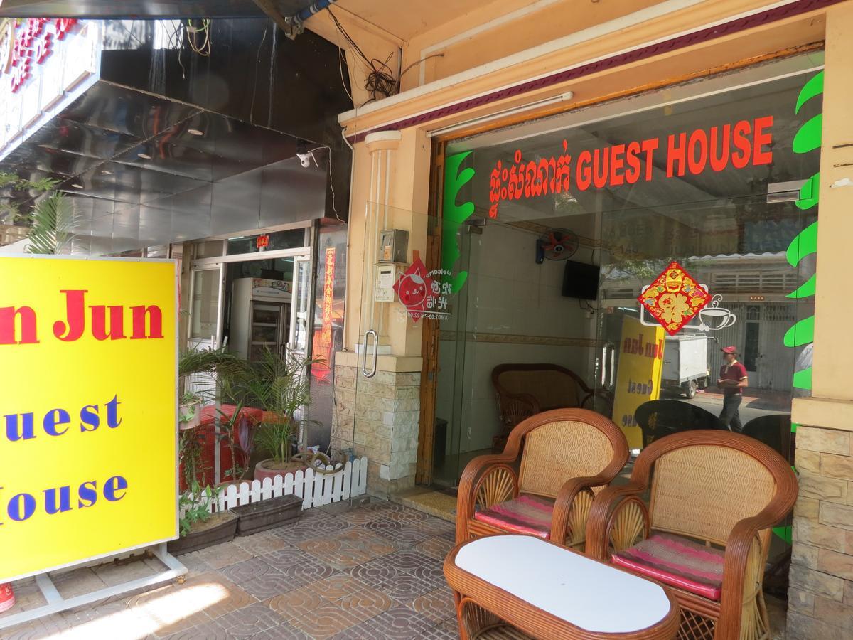 Jun Jun Guesthouse Пном Пен Екстериор снимка